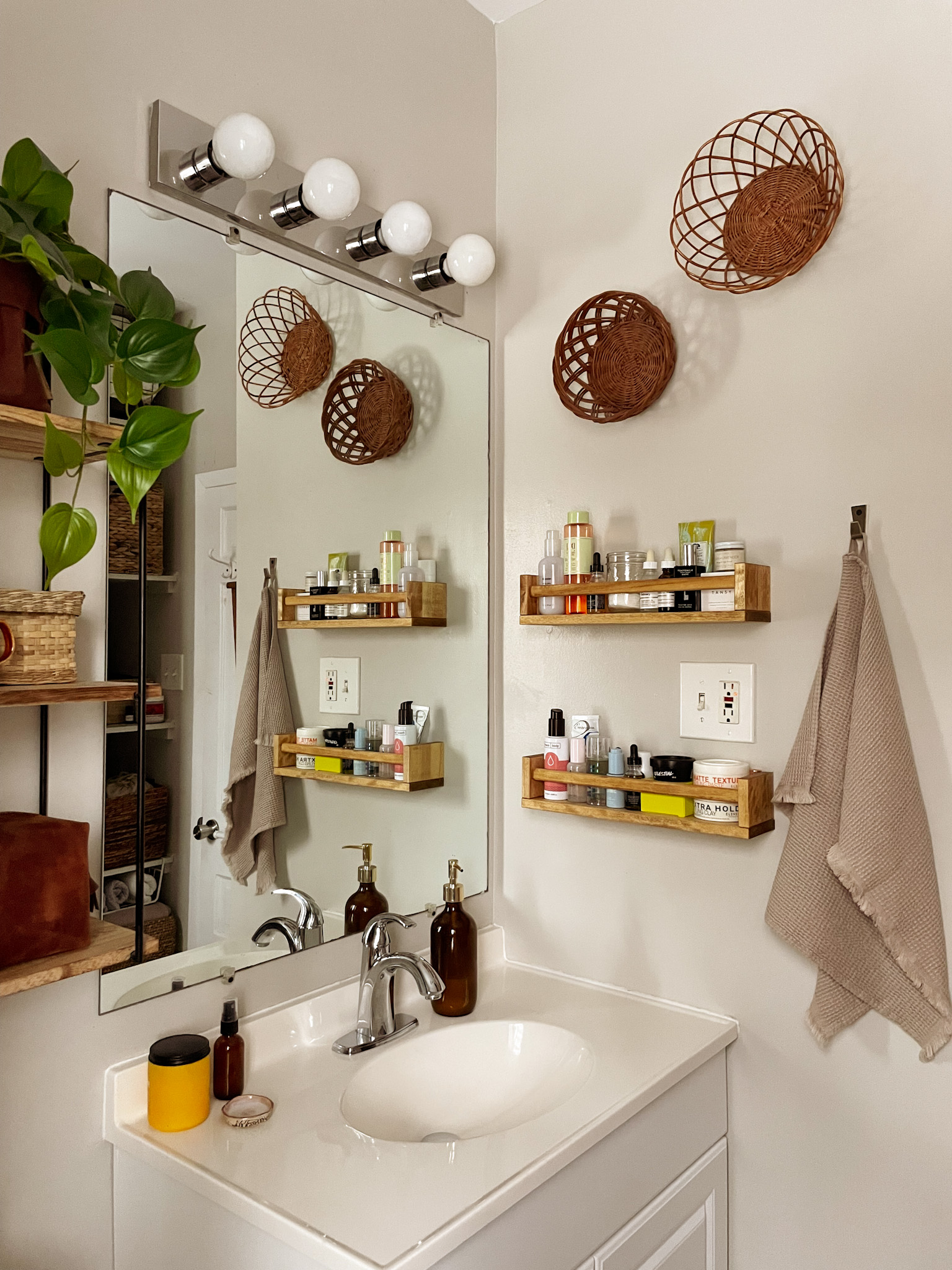 The Best Storage Solutions for Your Tiny Rental Bathroom - From What It ...